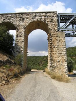 Achladocambos Viadukt, Griechenland (zwischen Andritsa und Lerna)