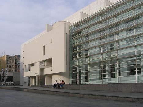 Museu d'art Contemorani de Barcelona (MACBA)
