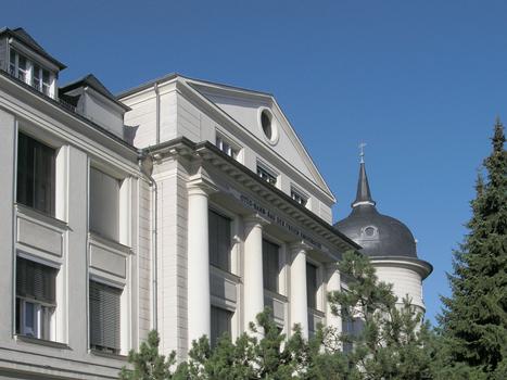 Otto Hahn Building, Free Univeristy