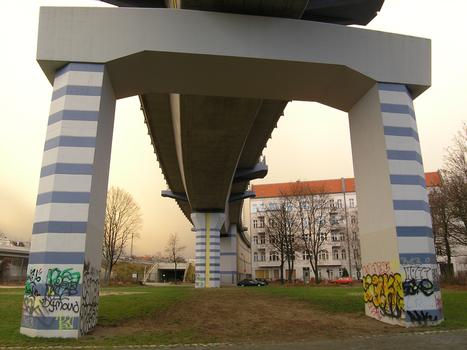 Eisenbahnbrücke (Overfly) Berlin (Stadtteil Wedding)