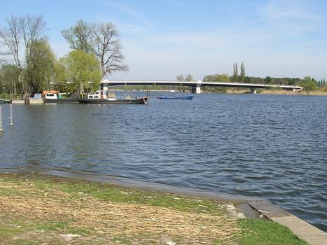 Neue Havelbrücke, Plaue