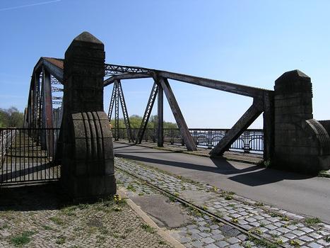 Old Plaue Bridge