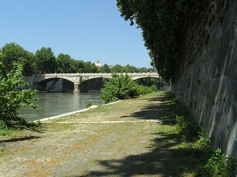 Ponte Mazzini, Rom