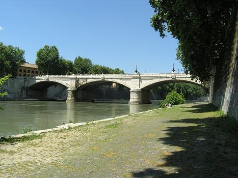 Ponte Mazzini, Rom