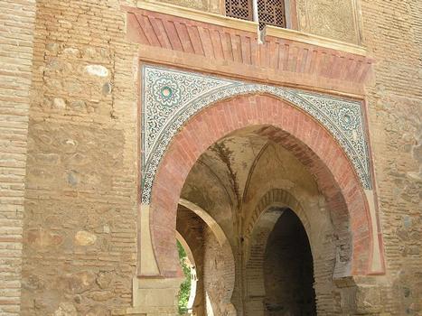 La Puerta del Vino, Alhambra