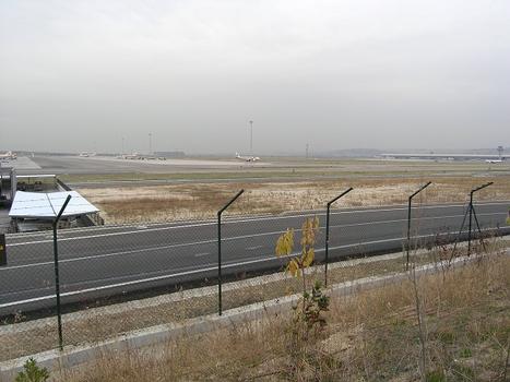 Aéroport international de Madrid Barajas – Aérogare 4 de l'aéroport de Madrid-Barajas