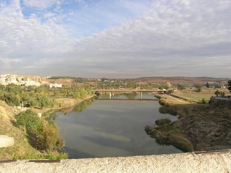 Puente de Azarquiel, Toledo