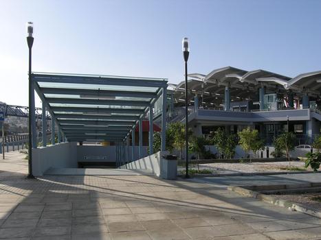 Gare de métro Neo Faliro, Athénes