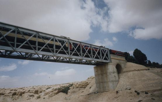 Oued El-Akarit-Eisenbahnbrücke, Tunesien