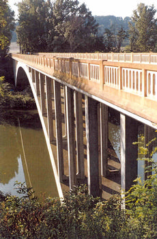 Pont de Saint-Julien (Garonne)