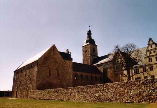 Stiftskirche Sankt Marien, Petrus und Eleutherius