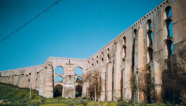 Almoreira Aqueduct