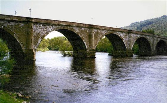 Dunkeld Bridge