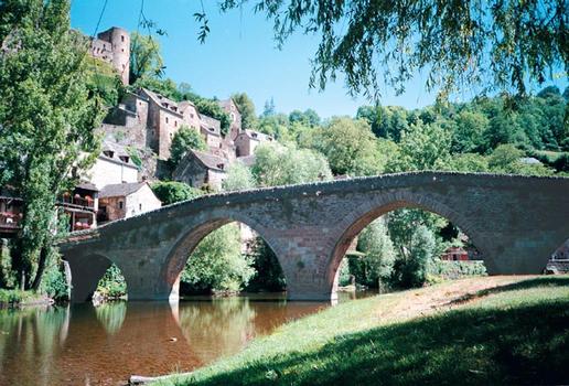 Aveyronbrücke Belcastel