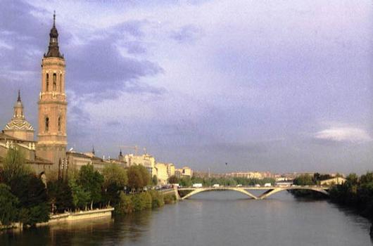 Puente de Santiago, Zaragoza