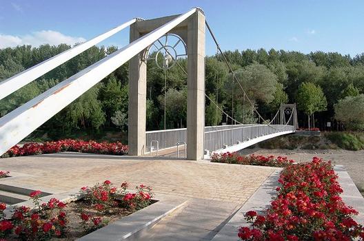 Mirza Koochek Khan-Brücke