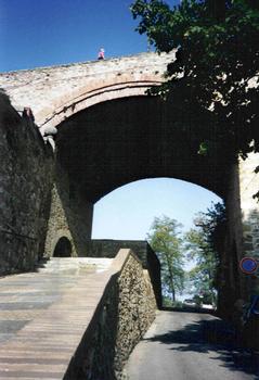 Ponte via Castello