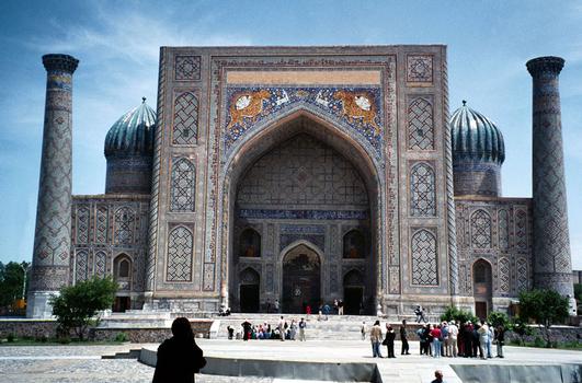 Madrassa Chir-Dor, Samarkand