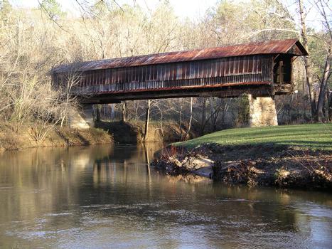 Waldo Covered BridgeRiddle Mill Covered BridgeWaldo, Alabama USA