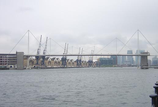Royal Victoria Dock BridgeGeneral view of the bridge from the east