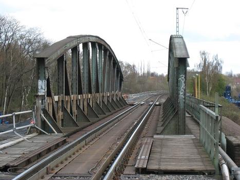 Hardenberger Eisenbahnbrücke von Westen