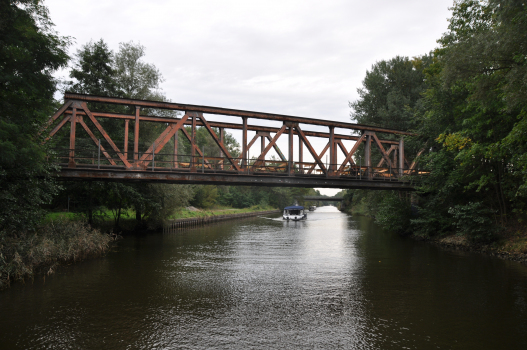 Eisenbahnbrücke über den Mirower Kanal : Ansicht von Nordwesten