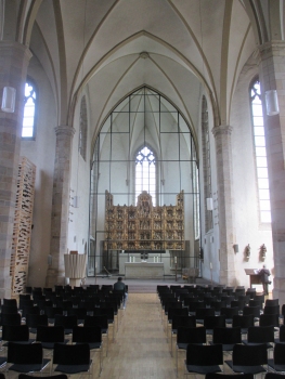 Petrikirche, Dortmund : Blick auf den Chor mit dem Antwerpener Schnitzaltar von 1520. Erstellt wurdeder Altar in der Werkstatt des Meister Gilles für die ehemalige Franziskanerkirche.