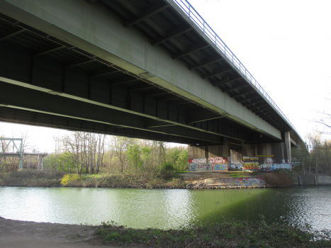 Rhein-Herne-Kanal-Brücke A 43:Ansicht von Südosten, Feld über den Rhein-Herne Kanal