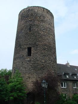 Burgturm von Süden