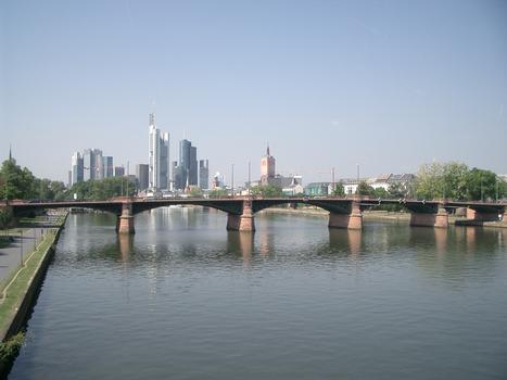 Ignatz Bubis Bridge, Frankfurt
