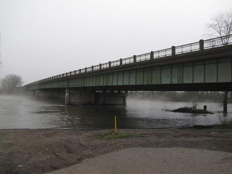 Beltline Highway - Willamette River Bridge (Westbound)