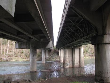 Molalla River Bridges (Highway 99E)