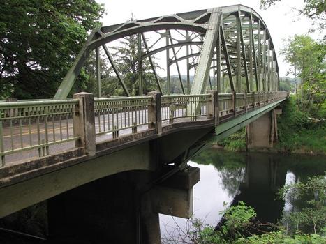 Siletz River Bridge OR 229 mp 23.1