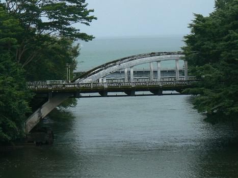 Wailuku River Bridge