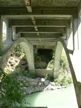 Hood River (Tucker) Bridge