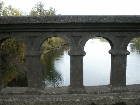 Jacob Conser Bridge