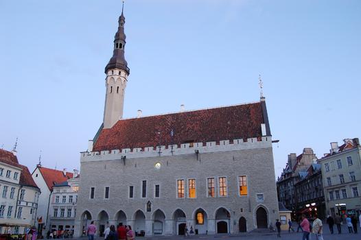 Vieil hôtel de ville & beffroi de Tallinn