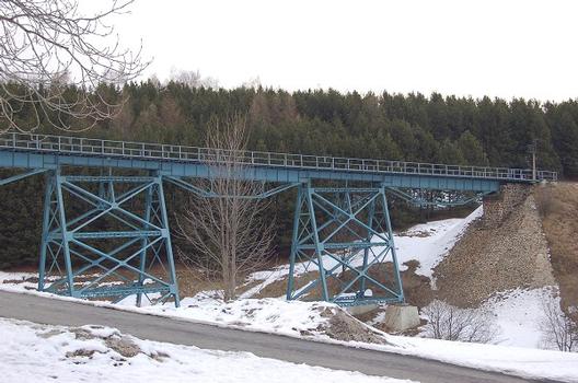 Brücke der Fichtelbergbahn in Oberwiesenthal, Annaberg (Kreis), Sachsen, Deutschland