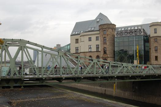 Hafenbrücke am Rheinauhafen, Köln