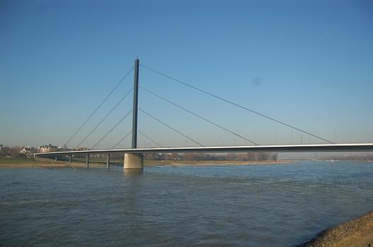Oberkassler Brücke, Düsseldorf, Nordrhein-Westfalen