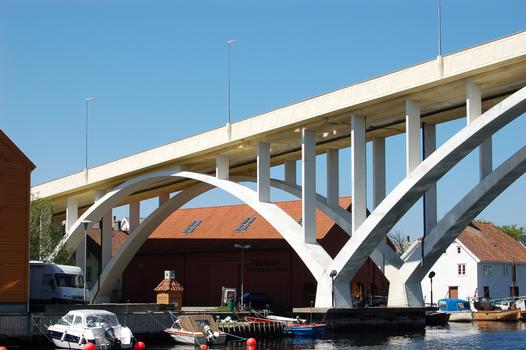 Hasseløy Brücke, Haugesund, Rogaland, Norwegen