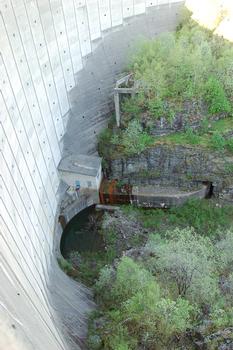 Barrage du Slettedalsvatnet à Sauda, Rogaland, Norvège