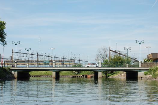 Slussbron, Malmö