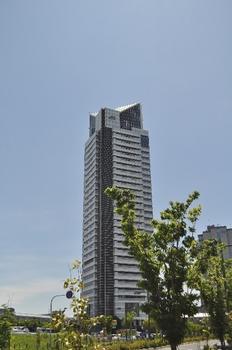 Mizuno Crystal Building