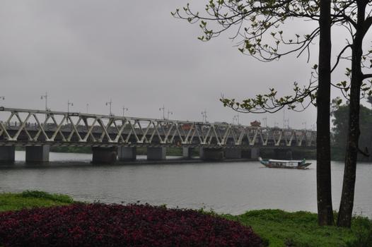 Da Vien Bridge, Hue, Vietnam