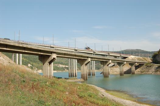 Pont ferroviaire de Dalgopol