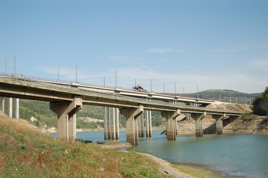 neue Bahn- & Straßen-Verbindung zwischen Burgas und Schumen, bei Dalgopol, Bulgarien