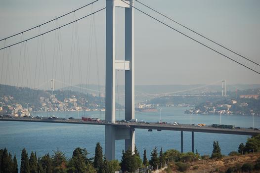 Bosporus-Brücke, Istanbul, Türkei