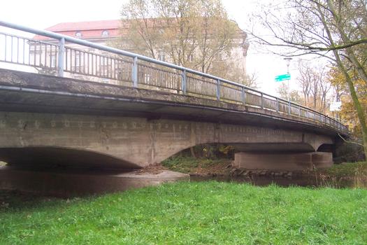 Bridge carrying the L 1124 across the Werra at Meiningen