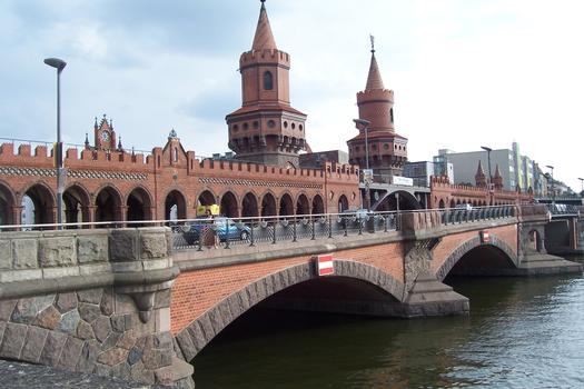 Oberbaum Bridge, Berlin